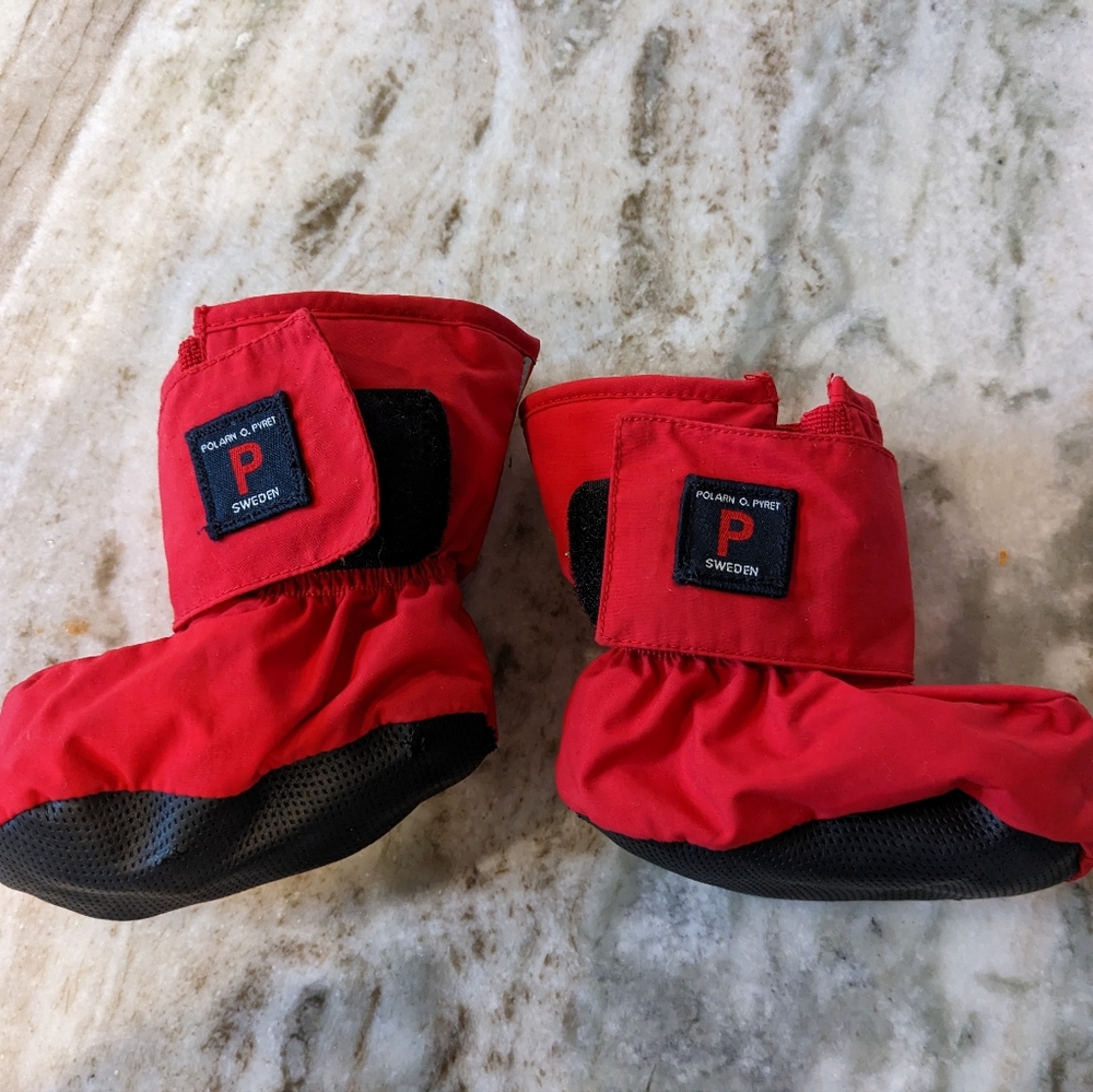 Polarn o. Pyret fleece lined booties 4-9 months